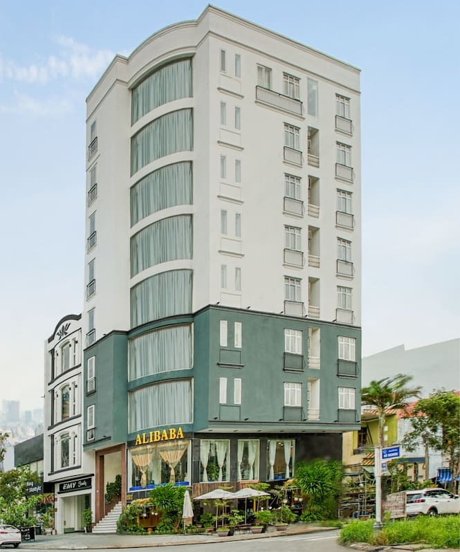 Khách sạn Đà Nẵng gần biển - Alibaba Hotel Danang