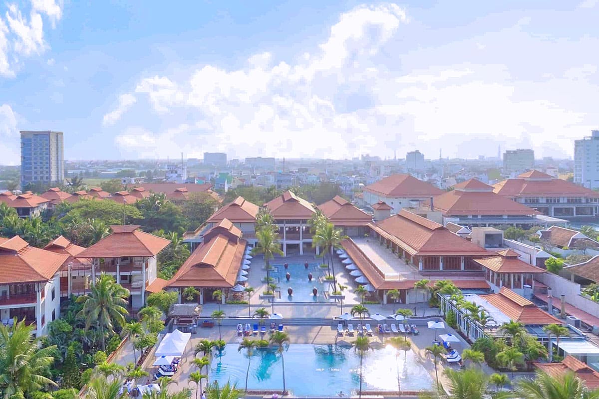 Khách sạn gần biển Mỹ Khê Đà Nẵng xếp hạng cao nhất trên TripAdvisor Furama Resort Danang