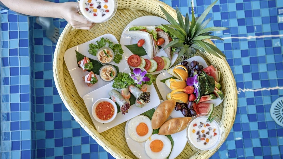 Ocean Terrace Bar and Pool